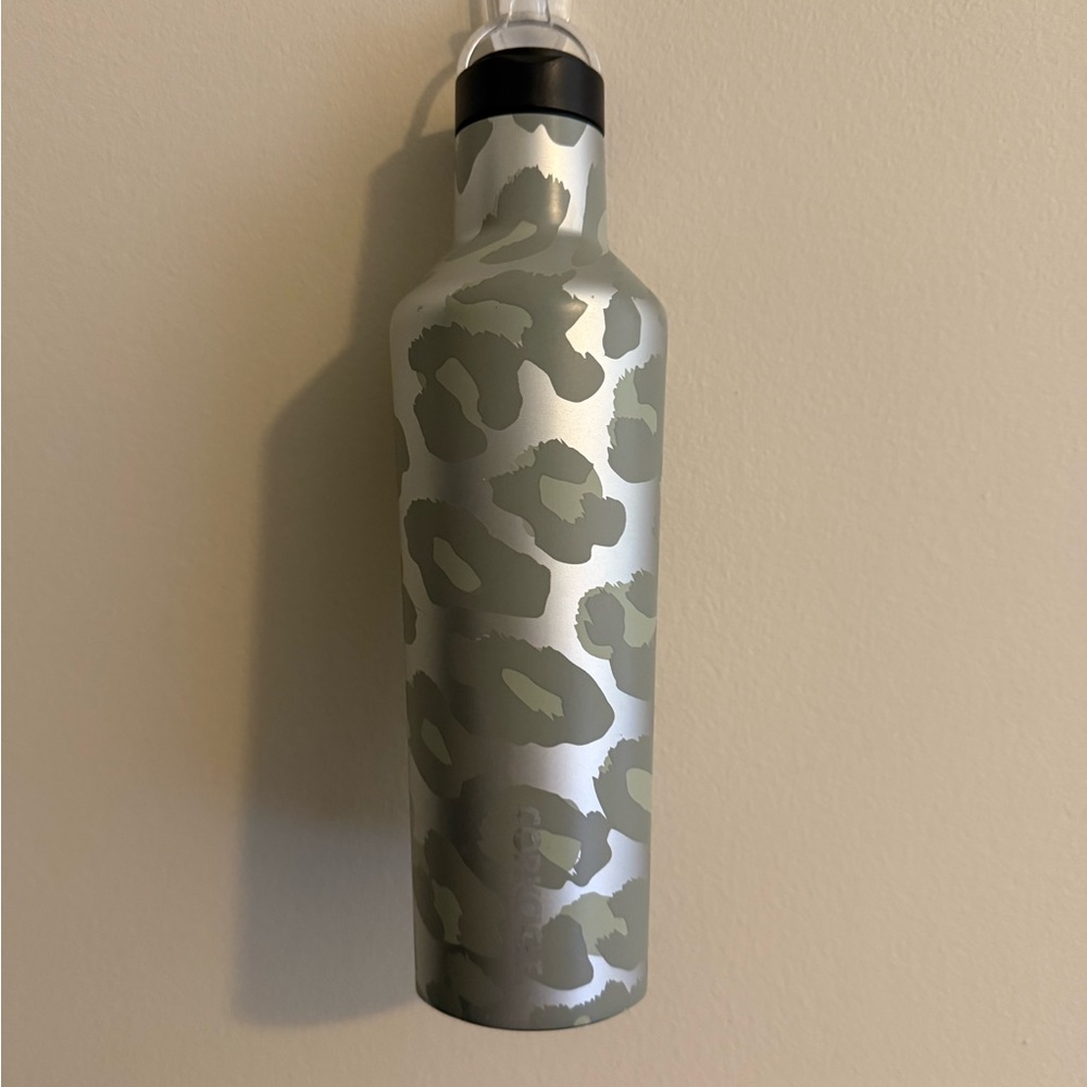 tumbler with straw